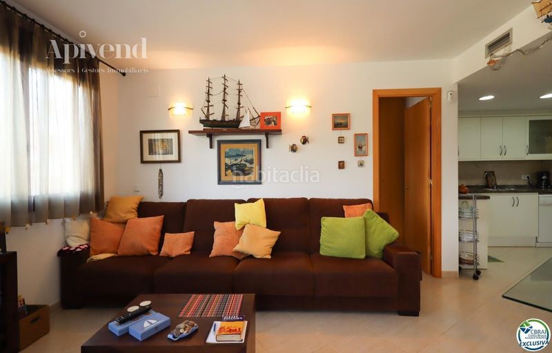 Foto c5940c67-6e74-433c-8902-b6fb5cac8d3e. Pis amb calefacció aparcament a La Vila Llançà