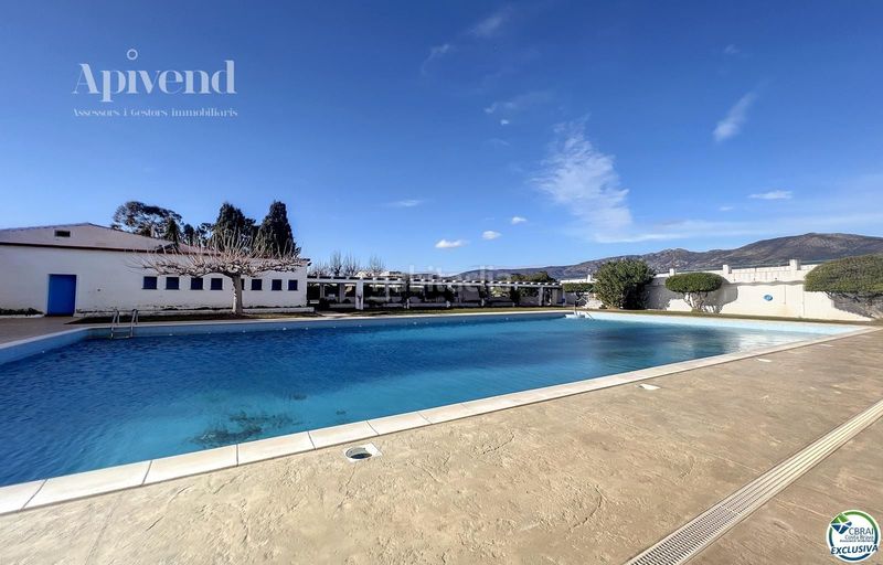 Foto 5cc948be-889d-457e-9400-0a0f8d0e33b3. Pis amb calefacció aparcament piscina a Nord Roses