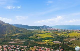 Chalet  Albacete. Villa independiente con vistas al mar, licencia turística y un j