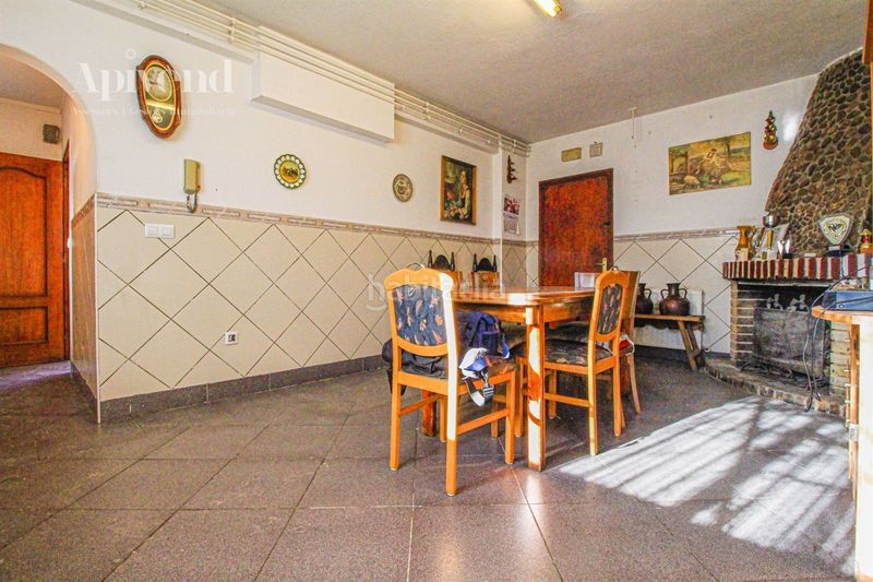 Foto 1bf555b6-5d6d-4bc5-8dcb-079525e955a6. Casa amb aparcament a Cabanes