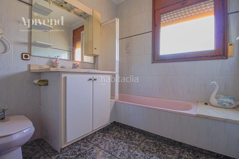 Foto a9e599b9-6f64-4695-999a-279a2887db3e. Casa amb aparcament a Cabanes
