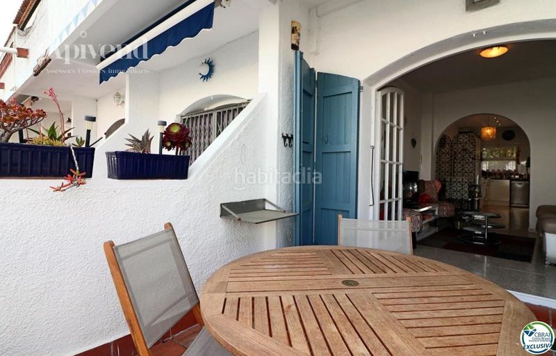 Foto 5f00a581-0823-41bc-99b5-5b13682a1f57. Chalet casa adosada con amarre privado de 10mx3m en porto fino, en Empuriabrava