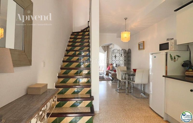 Foto 8f779c50-da5a-4a8e-b5fb-4b72f3e8a42e. Chalet casa adosada con amarre privado de 10mx3m en porto fino, en Empuriabrava