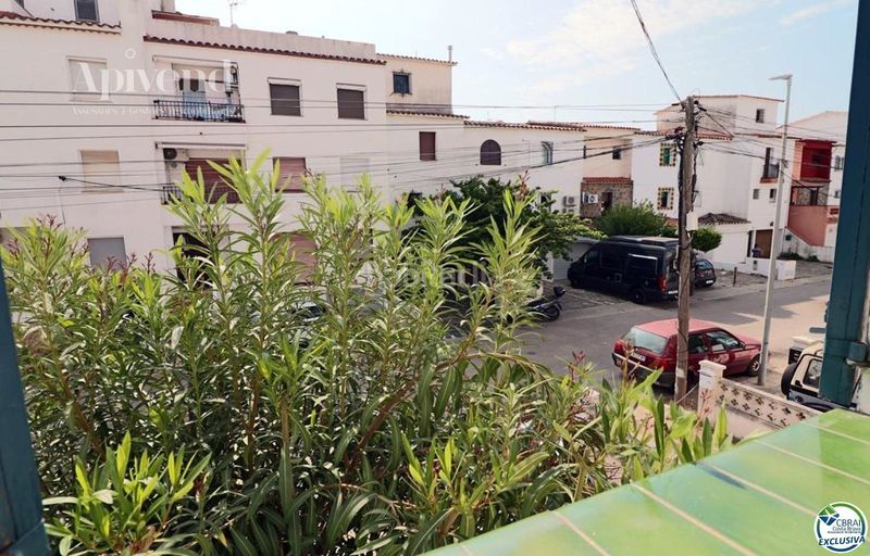 Foto a9d9271c-b273-4af3-917a-11d194db6d35. Chalet casa adosada con amarre privado de 10mx3m en porto fino, en Empuriabrava