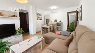 Appartamento  Oidium. Luminoso piso con terraza y parking en vilajuïga!