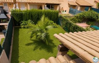 Chalet  Arenal. Bonita casa en la entrada de empuriabrava