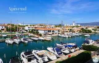 Studiowohnung  Salins. Apartamento con espectaculares vistas al canal, a 3 minutos de l