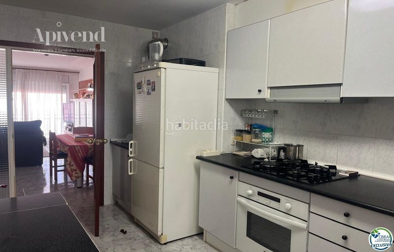 Foto a39a73c8-684c-4651-8b29-2e412c4fa926. Pis amb calefacció a Centre Roses