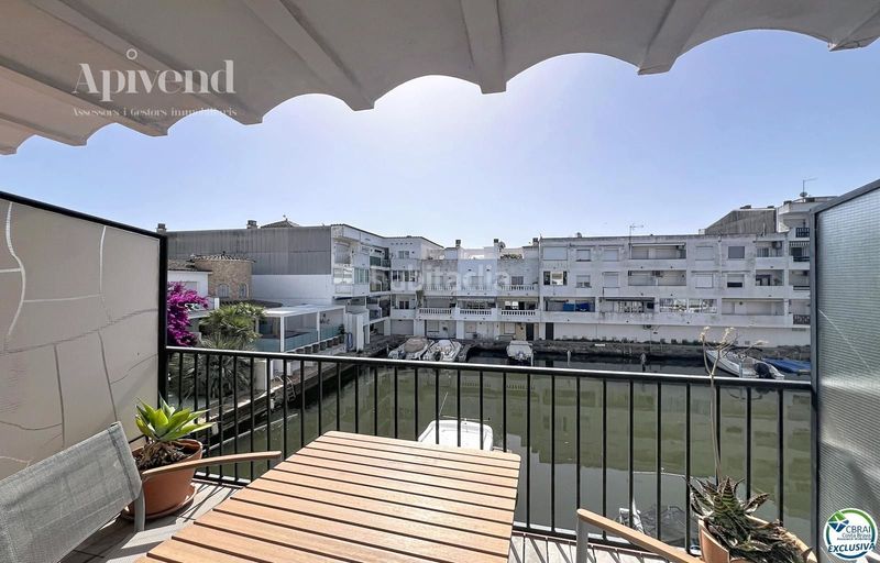 Foto 5ce5a5ad-2cf6-4670-8020-72f7bd5bcaed. Pis amb aparcament a Alberes Empuriabrava