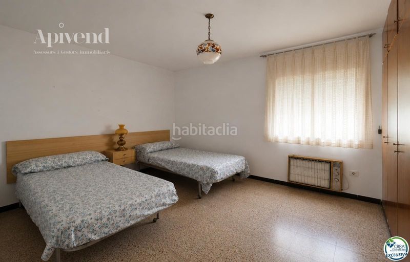 Foto 511f4425-d505-416a-81d4-fcf0413ca343. Pis amb aparcament a Centre Roses