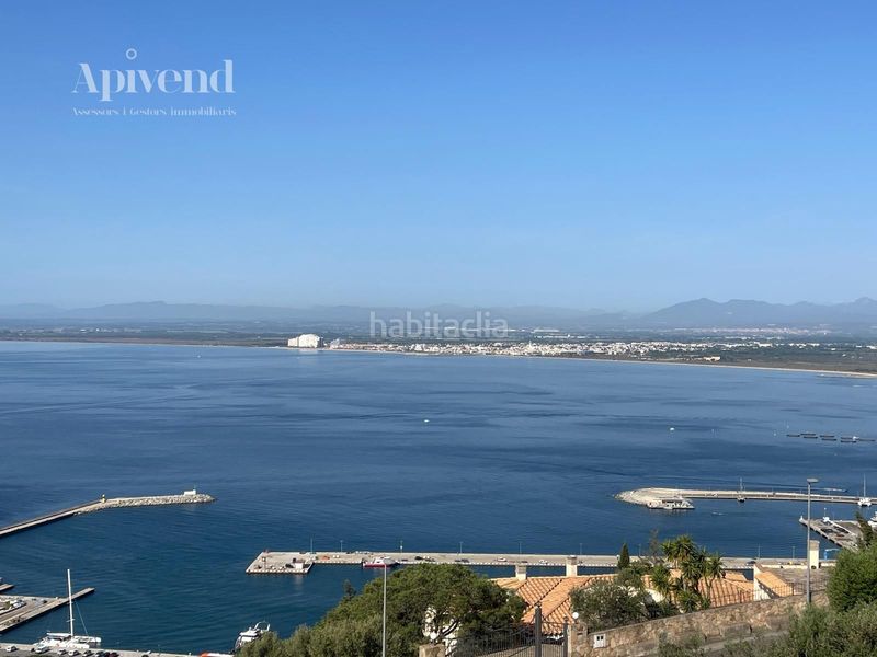 Foto f7ffc562-42e7-4543-a442-518dd6e6a971. Pis amb aparcament a Puig Rom-Canyelles-Almadrava Roses