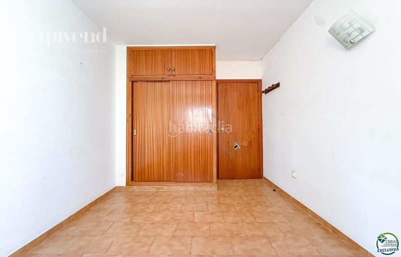 Foto a100f898-816b-4ea7-a518-456759798b42. Pis a Centre Roses