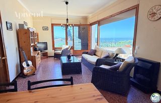 Xalet  Salamanca. Pequeña casa con vistas al mar y terraza en mas fumats, roses