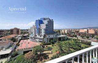 Appartement  Delta muga. Apartamento en primera línea de mar en empuriabrava