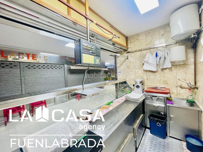 Foto c2c95378-116d-4acc-9eed-2264abbf9633. Locale commerciale in El Arroyo-La Fuente Fuenlabrada