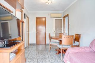 Pis  Avenida isabel la catolica d'. Luminoso piso exterior con balcn y excelentes vistas