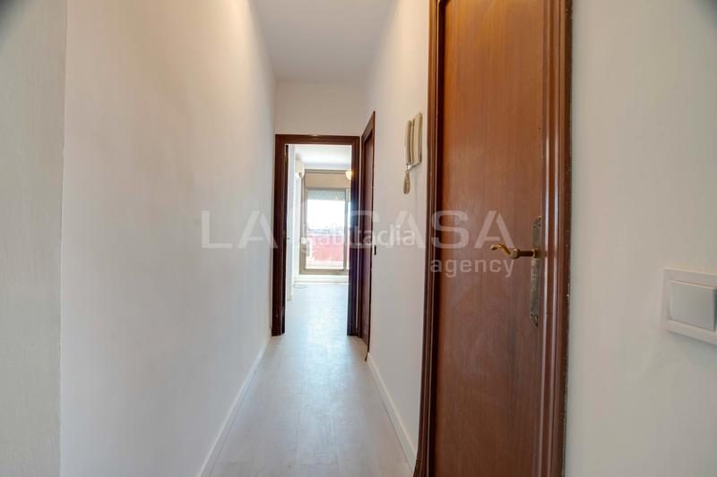 Foto add8c124-6ece-4f79-9993-0a2a9890f387. Piso atico en hospitalet centro, al lado de la farga en Hospitalet de Llobregat (L´)