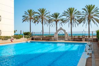 Rez-de-chaussée  Carrer de víctor català. Planta baja en primera línea de mar en calafell