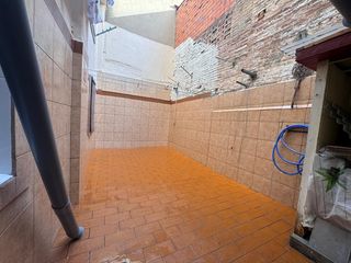 Erdgeschoss  Carrer de la torre d'en damians. La casa agency presenta este amplio bajo de 99 m2 con 19 m2 de t