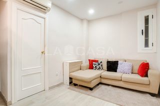 Planta baixa  Calle vinaros de. La casa agency presenta