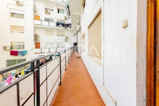 Etagenwohnung  Avenida primado reig