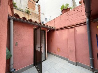 Casa  Calle sant carles de. Casa con múltiples posibilidades en can serra. presentamos esta