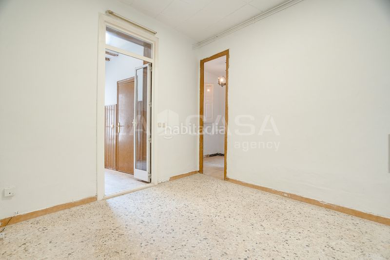 Foto 3386afa0-dae7-45d9-8d0f-2f0623f079e4. Pis a La Nova Esquerra de l´Eixample Barcelona