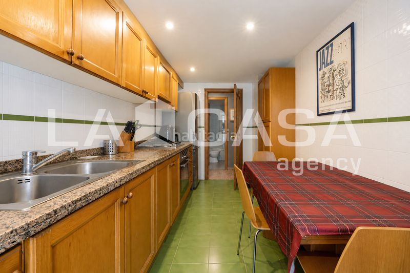 Foto a372d585-f1e9-4d2b-a812-41a05179c758. Pis a Beteró Valencia