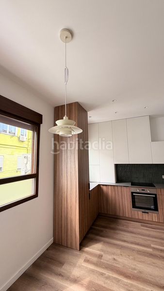 Foto aee2037d-a841-4339-a2c6-ad476e832443. Pis a Russafa Valencia