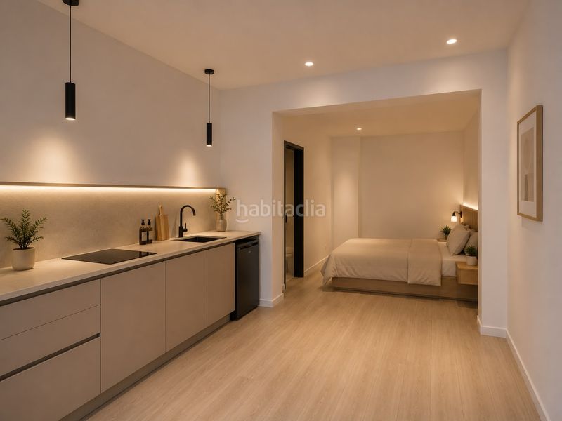 Foto beb7fabe-26a5-48fb-9dec-33f4ea27fbc9. Local comercial a Sants-Badal Barcelona