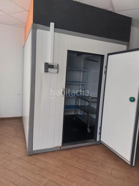 Foto df28af2d-a492-43d9-bfe5-0dac8e90a19e. Traspàs local comercial a Favara Valencia