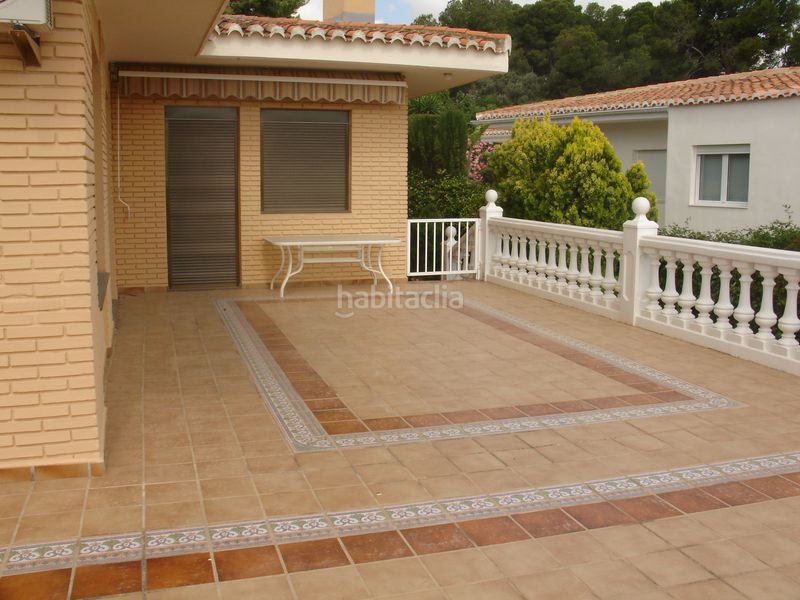 Foto 58531e8e-5a80-4025-a337-ff67529f1218. Xalet amb xemeneia calefacció aparcament piscina a Picassent