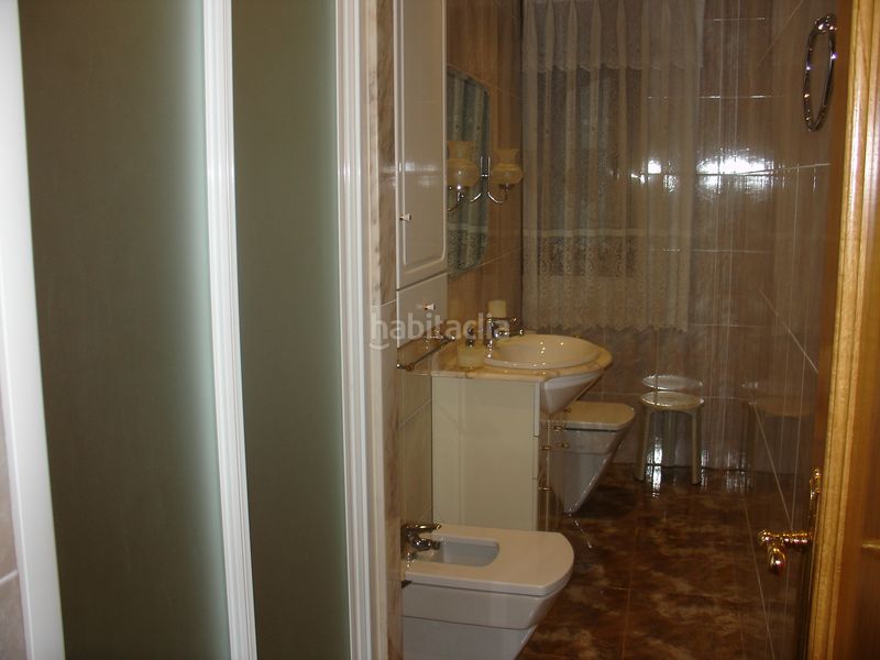 Foto ddc77734-4278-4ee0-8202-f7421d9caf84. Xalet amb xemeneia calefacció aparcament piscina a Picassent