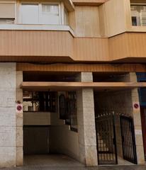 Lloguer Aparcament cotxe  Carrer del doctor vila barberà. Se alquila plaza de garaje en arrancapins
