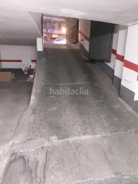 Foto f7c09b4f-10e3-4076-951a-4f2a2b131334. Parking voiture dans Arrancapins Valencia