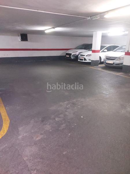 Foto fcfac910-dae5-4094-892f-556f14fbcfcd. Parking voiture dans Arrancapins Valencia