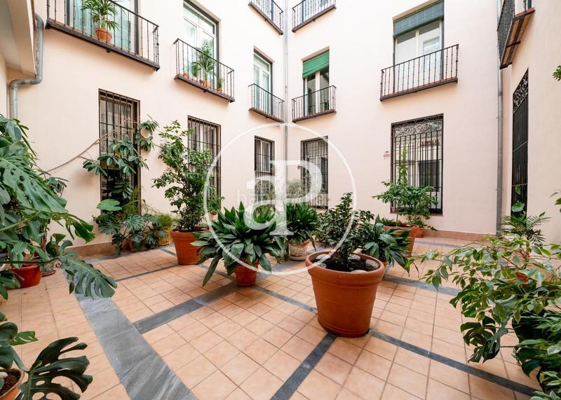 Foto 99218015-d81a-4f7a-9ac1-676fcaa9f9dd. Duplex avec chauffage dans Cortes-Huertas Madrid