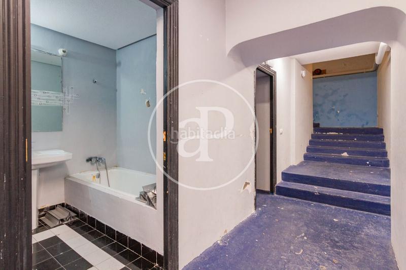 Foto e41c1d01-7261-4400-a851-d060c5cd1fa5. Piso  en venta en calle de la encarnación. en Madrid