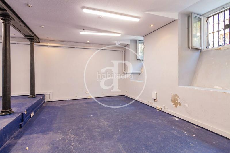 Foto e6c9cf17-6b83-4703-b050-7ed77f2dfb17. Piso  en venta en calle de la encarnación. en Madrid