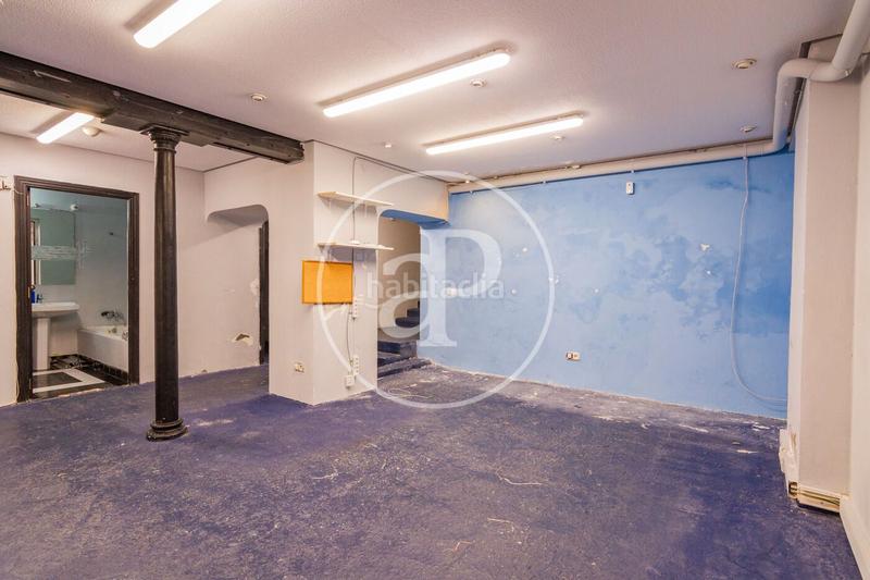 Foto f97872b0-8e61-4515-8428-269575144ede. Piso  en venta en calle de la encarnación. en Madrid