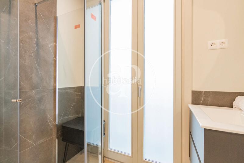 Foto 6b073e0d-8eab-42be-8111-984f03f591b5. Rent flat with heating in Universidad-Malasaña Madrid