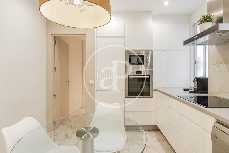 Foto 988be894-0c31-4d90-bfb7-cfade22d88a8. Rent flat with heating in Almagro Madrid