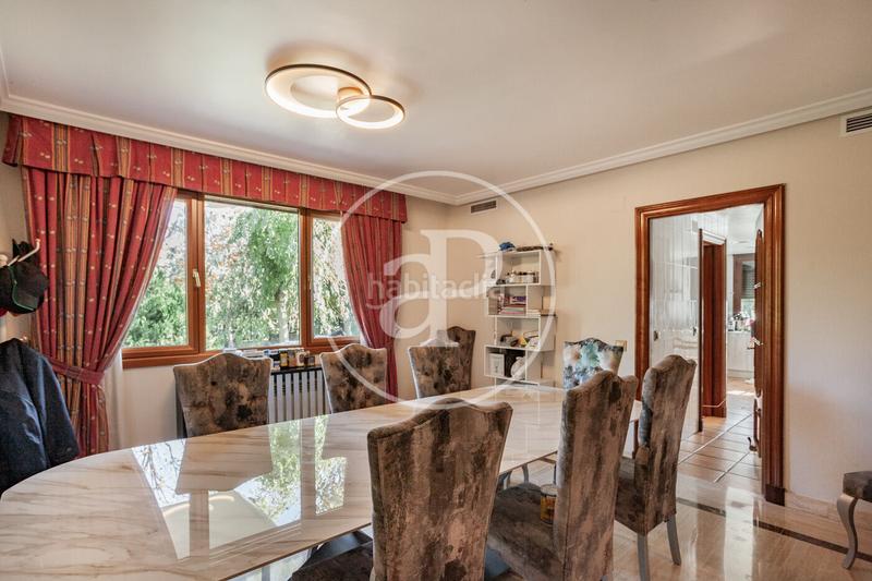 Foto fabd7075-becf-44fc-aaf9-340933f13b70. Casa con riscaldamento parcheggio piscina in Pueblo Pozuelo de Alarcón