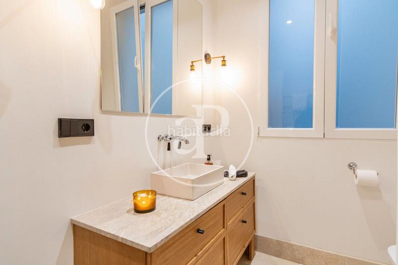 Foto bc8e08bd-507b-4a98-bb40-a7f94019a204. Location appartement avec chauffage dans Sol Madrid