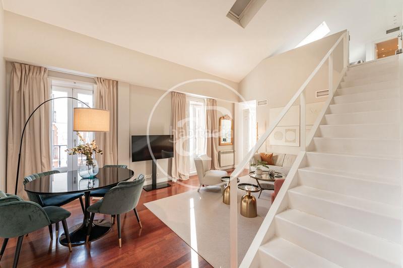 Foto 5e51b5da-f6b1-4b2f-a907-41bd995a404d. Location appartement avec chauffage parking dans Castellana Madrid