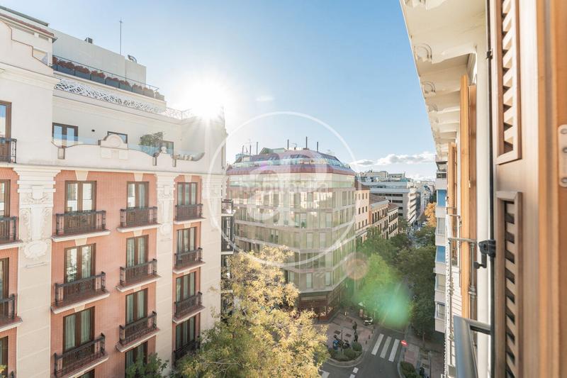 Foto cffad5b1-4a7a-48cc-820b-20b25196800d. Location appartement avec chauffage parking dans Castellana Madrid