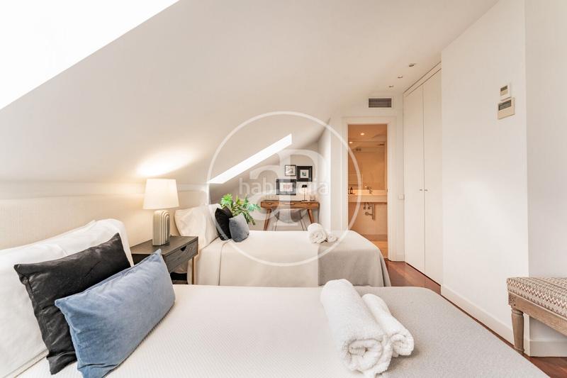 Foto 0bb7c9a0-99bb-4ea3-97d7-3c5a0c8f88c7. Rent flat with heating parking in Castellana Madrid