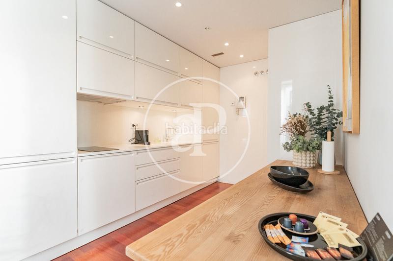 Foto 58fbd173-b786-43cb-afad-34f72405dfbf. Rent flat with heating parking in Castellana Madrid