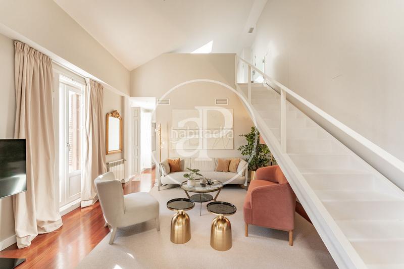 Foto cd9386e0-da83-49f0-9ca4-84b37e624d99. Rent flat with heating parking in Castellana Madrid