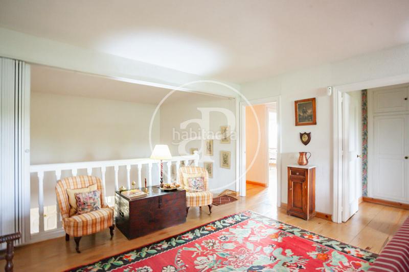 Foto 0ab3a528-35d5-4e2c-8187-96b6c88d8f36. Casa chalet independiente en venta en Fuentelarreina. en Madrid